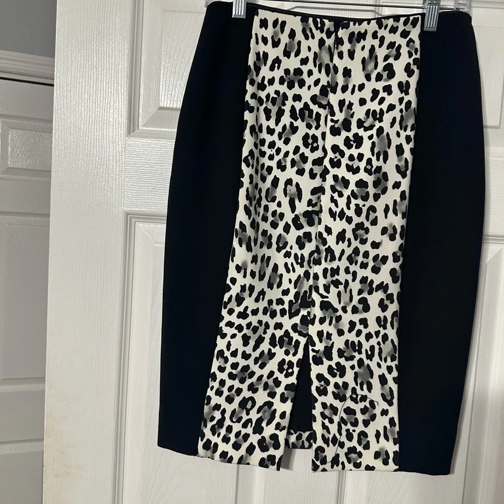 NWT White House Black Market Leopard Print Pencil Skirt - Picture 9 of 14